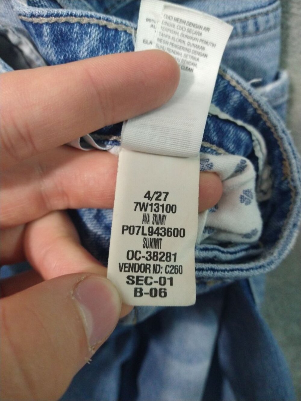 Lucky Brand Jeans Womens 4/27 Blue Cone Denim AVA Skinny Mid Rise Distressed - Picture 11 of 12